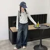 Conjunto de Moletom Falso de Duas Peças para Meninas Outono 2026 Novo Conjunto Casual de Duas Peças Jeans Infantil Primavera e Outono Estilo Outono