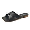 Sandalias Net Red Cross para mujer verano 2021 color caramelo coreano punta cuadrada planas para exterior zapatillas para mujer venta al por mayor de zapatos