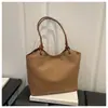 Bolso de Viaje Transfronterizo para Mujer 2026 Verano Nuevo Popular Moda Exquisito Tacto de Alta Gama Bolso Tote de Un Solo Hombro