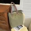Bolsa de Gran Capacidad para Viajes Diarios 2026 Verano Nueva Serie Colorida Estilo Tang Bolso de Hombro Tote Casual Versátil