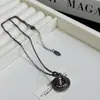 Colar de Saturno Tridimensional de Tamanho Médio para Mulheres, Design de Nicho, Moda de Alto Padrão, Corrente para Clavícula de Planeta Versátil para Celebridades da Internet, Tendência