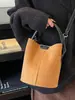 Bolso de mano vintage transfronterizo para mujer, nuevo bolso cubo de nicho de moda 2026, bolso de hombro cruzado elegante y de alta gama