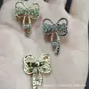 Broche de Flor de Aleación Galvanizada con Incrustaciones de Diamante para Ramillete, Cuello, Flor, Abrigo, Suéter, Decoraciones de Estilo Fragante