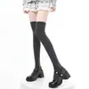 Calcetines Rayados de Otoño e Invierno Hasta la Rodilla, Calcetines Lolita Versátiles JK, Calcetines Largos Grises, Calcetines de Tubo Largo con Micro-Presión, Calcetines de Algodón Cálidos Negros