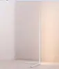 Lámpara de pesca dorada, minimalista post-moderna nórdica para sala de estar, lámpara de mesita de sofá de alta gama, lámpara de pie de pesca de hierro