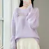 Suéter de Tricô Off-Shoulder 100% Lã Novo Outono/Inverno 2026 Manga Longa Feminino com Bordado Vazado