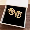 Brincos de Tarraxa Flor de Bambu com Pérola Inlaid de Strass Estilo Francês Suave Joia de Orelha Versátil Exquisita Leve Luxo Sensação de Alto Padrão