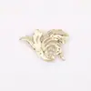 Broche de metal ondulado, pin de corsage retro a la moda, accesorio para la ropa, pin anti-exposición