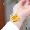 Zhao Lusi y Xu Yan Mismo Estilo Oro Arena Incrustado Diamante Candado de Deseos de Bendición Nuevo Estilo Chino Tendencia Nacional Cadena para Clavícula