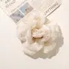 Acessórios de Camélia com Malha Gradiente Inspirados na Arte e no Design DIY para Roupas Acessórios de Cabelo Broches Enfeites para Sapatos e Chapéus Acessórios de Merceria