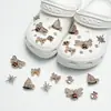 2026 Moda Nuevo Versátil Zueco de Oso con Cuentas Accesorios para Zapatos DIY Dijes Desmontables para Zapatos Hebillas de Zapatos de Alta Gama