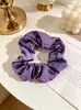 Elástico de cabelo versátil transfronteiriço de alta elasticidade, scrunchie de veludo com estampa de leopardo e strass, fornecimento no atacado, direto do fabricante