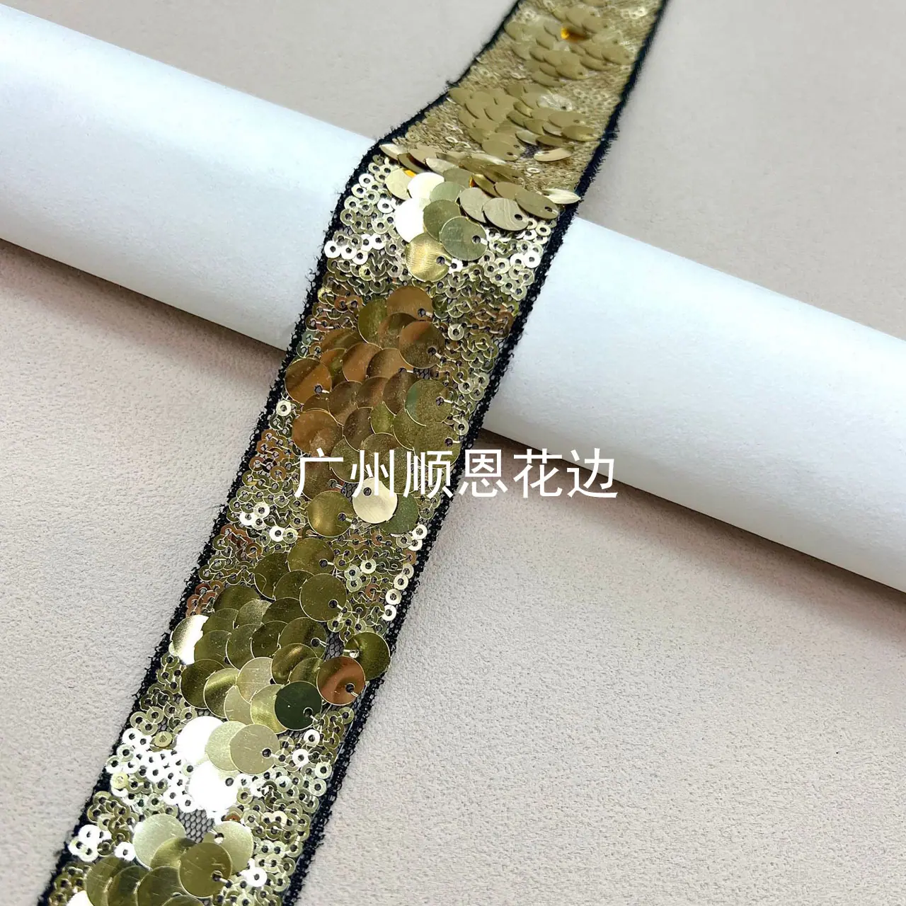 金