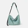 Nova Bolsa de Ombro Simples de Grande Capacidade com Design Único, Bolsa para o Dia a Dia para Homens, Bolsa Transversal Casual de Lona Estilo Japonês para Mulheres, Transfronteiriça
