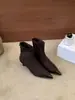 Botines de tacón medio con punta, estilo francés, para mujer, nuevos de otoño 2026