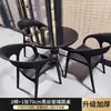 Conjunto de Mesa e Cadeiras para Exterior para Lazer no Pátio, Varanda ao Ar Livre, Terraço Externo, Varanda, Mesa de Centro de Rattan, Conjunto de Três Peças de Cadeiras de Rattan