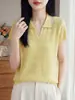 Blusa Feminina de Manga Curta com Recortes em Linho Tencel, Fresca e Respirável, Textura Fina, Caimento Solto, Valoriza a Silhueta, Adequada para o Trabalho e Férias, Malha Suave