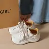 Zapatillas casuales de cordones estilo Hong Kong para estudiantes, zapatos blancos de suela gruesa 2026, estilo Forrest Gump, zapatillas de entrenamiento alemanas para mujer, nuevo diseño de bloques de color