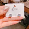 Aguja de Plata Pequeño Simple Versátil Cuadrado Color Fuego Circonita Pendiente Pequeño para Mujer Joyería de Pendientes Elegantes de Alta Gama Estilo Ins