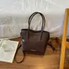 2026 Nuevo Bolso Cubo Versátil de Estilo Coreano Retro Nicho para Mujer Bolso de Hombro Único Cruzado de Cuero Suave Bolso Tote