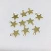 Accesorios para Joyería DIY Color Dorado Claro Chapado en Cobre con Retención de Color Natación Colgante de Pendiente Estrella de Cinco Puntas Hueca Forma de Estrella Brillante