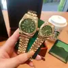 Série Diário de Microempresa Relógio Casal Pulseira de Quartzo Calendário Anel Dente de Cachorro Dourado Relógio com Pulseira de Aço Relógio da Rua Danny