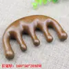Atacado do Fabricante Pente de Sândalo Vermelho Pente de Madeira de Dentes Finos em Forma de Crescente Pente de Sândalo para Cabeleireiro Artesanato de Viagem Pequenos Presentes