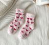 Otoño e Invierno Nuevo Estilo Japonés Estilo Calcetines de Media Caña de Vellón Coral para Mujer Calcetines Gruesos para Piso Calcetines de Felpa con Corazón Plegable de Toalla para Mujer