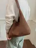 Bolsa de palha tecida transfronteiriça nova, item de venda quente, design minimalista e único, bolsa de ombro, bolsa de ombro de grande capacidade