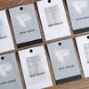 Etiqueta de Ropa Logo Personalizado Translúcida Diseño Gratuito Tarjeta de Plástico Etiqueta Etiqueta de Ropa para Mujer Ropa de Hombre
