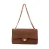 2026 Nuevo Bolso de Hombro Pequeño Estilo Chanel Clásico Versátil Moderno Elegante con Piel de Lichi Acolchada y Correa de Cadena para Mujer