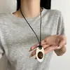 Design de Nicho Corrente de Suéter com Cordão de Couro Longo Aço Titânio Não Desbota Moda Ins Versátil 2026 Novo Estilo Colar para Mulheres