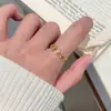 Nuevo Anillo de Mariposa y Flor de Zirconia Estilo Fresco de Personalidad de Nicho para Mujer Diseño Versátil Simple Anillo Abierto