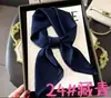 Pañuelo cuadrado de satén de seda sintética de color liso de 70 cm para mujer, primavera y otoño, elegante y simple, bufanda de cuello versátil, pañuelo para la cabeza decorativo