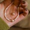 Diseño Nicho Pulsera de Perlas Naturales de Agua Dulce Estilo Francés Vintage Fragante Lujo Ligero Pulsera de Cuerda de Mano de Alta Gama para Mujer