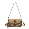 Bolso Clásico Vintage con Tapa abatible para el Hombro para Mujer, Bolso Baguette de Exportación para Viajar, Bolso de Hombro Versátil Retro, Bolso Cruzado para Viajar