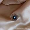 Broche de hebilla antideslumbrante para mujer, sentido de alta gama, nicho de alta gama, pin de ramillete de alta gama, pequeños accesorios de incienso, lindo dibujo animado al por mayor