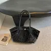 Bolso de mano de moda versátil transfronterizo, bolsa plisada de gran capacidad para mujer, nueva colección otoño 2026, bolso tote retro, bolso de hombro