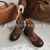 Botas femininas curtas de couro bovino de camada superior com efeito desgastado, novas para outono e inverno, couro genuíno, bico redondo, zíper lateral, salto grosso médio