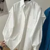 Camisa Longa Solta para Mulheres, Estilo Preguiçoso Inspirado em Design, Jaqueta Estilo Trench Coat Falso Duas Peças para Primavera/Verão, com Toque de Luxo
