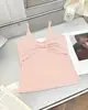 Camisola de Estilo Dulce y Suave Coreano con Cuello en V Llegada Nueva de Verano Absolutamente Hermosa Rosa Fufu Leche Top sin Mangas Retorcido
