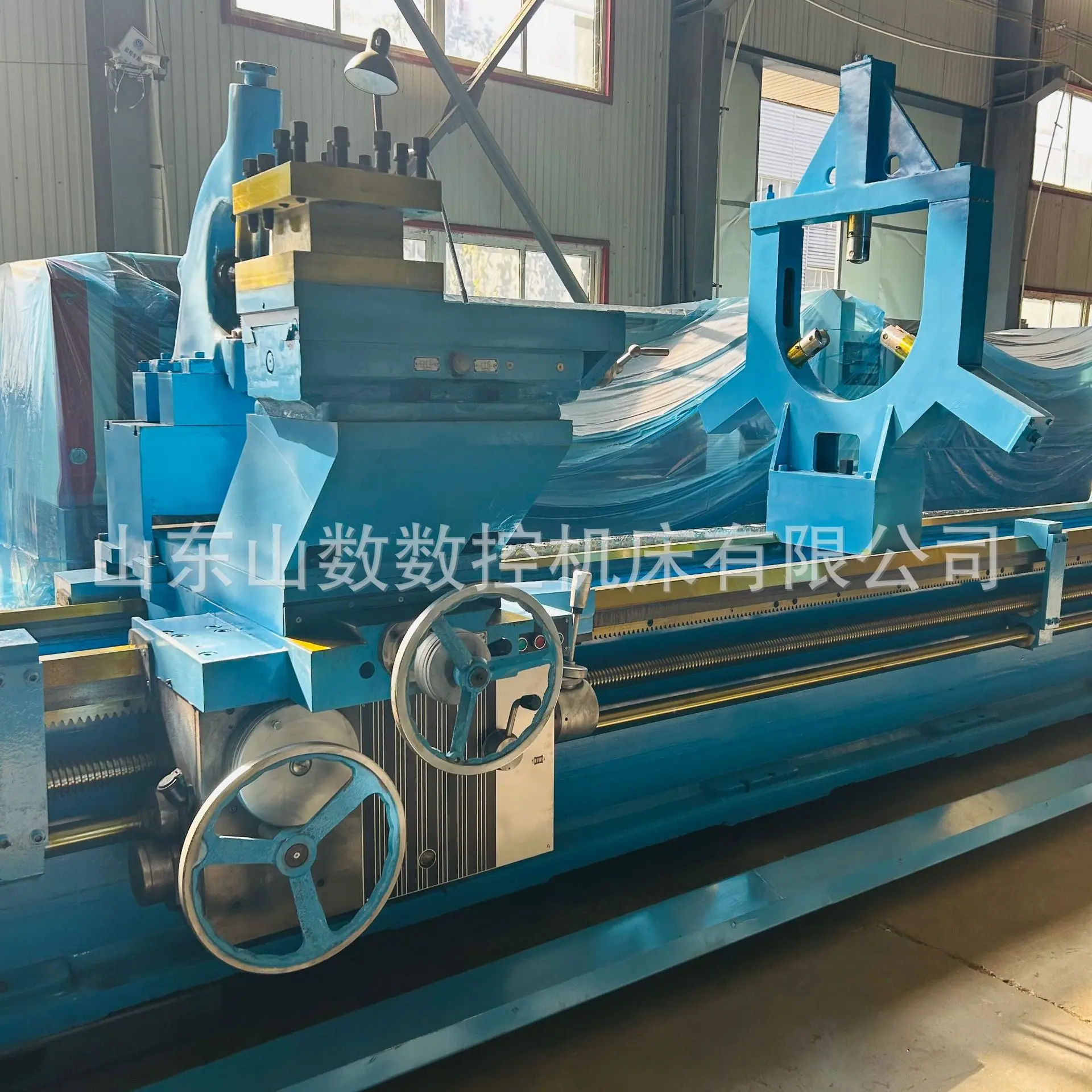 CW61160-15.jpg