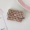 Estilo Coreano Cuadros Corazón Mini Billetera para Monedas Mini Hebilla Colgante Estuche para Auriculares Bluetooth Cierre de Solapa Femenino Portátil Sobre Rojo
