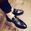 Moda Británica de Invierno Zapatos Casuales de Cuero con Punta Zapatos sin Cordones para Salón de Peluquería de Discoteca Zapatos Mocasines que Aumentan la Altura Zapatos Cálidos de Algodón para Hombre