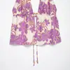 Estilo Europeu e Americano Verão Novo Roupa Feminina Decote V com Pedraria Top de Alcinha para Férias e Conjunto de Saia