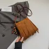Bolso Pequeño Cuadrado Retro Francés Shuai Mijia para Viajes Diarios de Mujeres, Nuevo de Verano 2026 de Alto Valor con Flecos para Hombro Cruzado