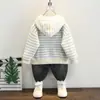 Suéter de Punto con Capucha a Rayas Nuevo para Otoño e Invierno para Niños y Niñas, Suéter Grueso Versátil para Niños