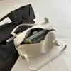2026 Invierno Nuevo Estampado de Leopardo Personalidad Textura de Moda Bolso de Hombro Único para Debajo del Brazo Bolso de Mano Casual Retro Simple Bolso Mujeres