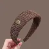 Faixa de Cabeça Dourada de Aba Larga para Outono e Inverno para Mulheres 2026 Novo Estilo Faixa de Cabeça Alta para Lavar o Rosto, Acessório de Cabelo Moderno e Elegante