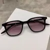 Gafas de Sol Cuadradas Personalizadas Nuevas 2024 Estilo Retro Amarillo Moda para Hombre Gafas de Marco Pequeño Mate Gafas de Sol Bicolores de Moda para Mujer